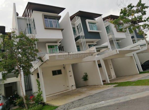 Jalan Schubert, Cyberjaya, Selangor 63000