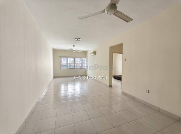 jalan pipit, Puchong, Selangor 47100