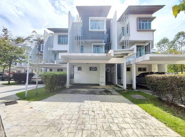 Jalan Schumann, Cyberjaya, Selangor 63000