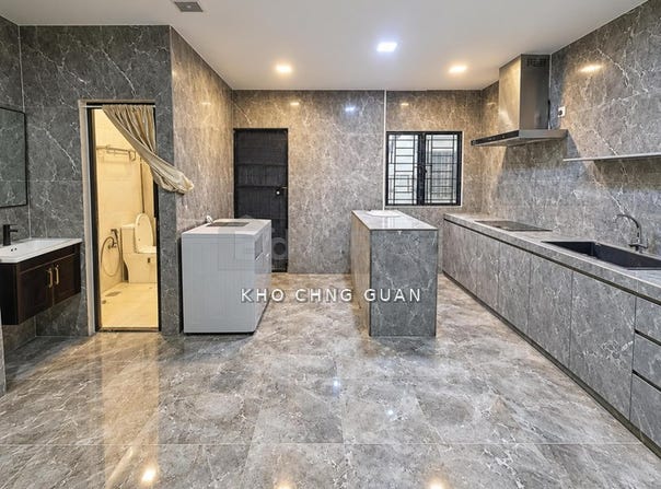 Puchong, Selangor 41750