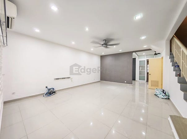 Jalan TK 4, Puchong, Selangor 40400