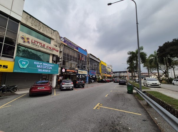 Batu Caves, Selangor 68100