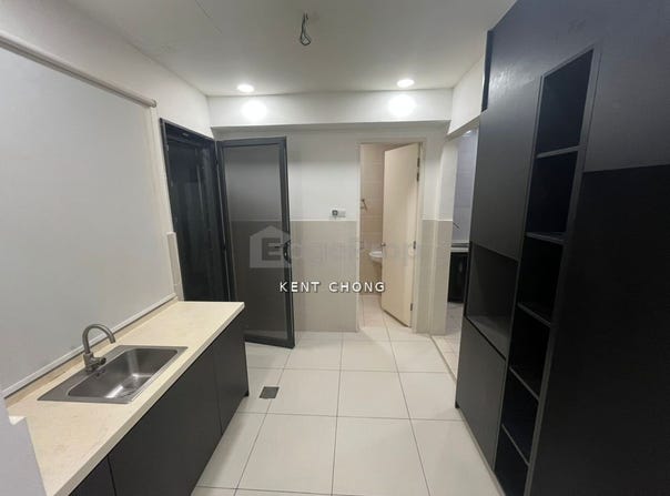 Jalan Diamond, Semenyih, Selangor 43500
