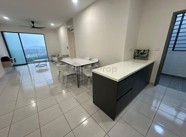 Lake Haven Residence, Jalan Putra Perdana 14,, Puchong, Selangor 47100