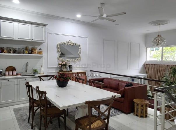 Jalan Semenyih, Semenyih, Selangor 43500