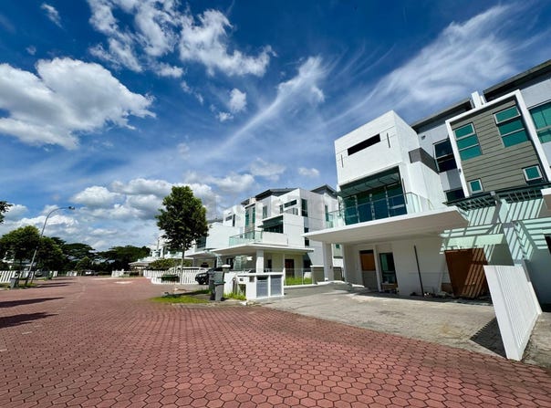 Johor Bahru, Johor 81750