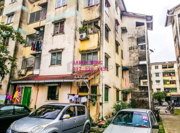Rawang, Selangor 48020