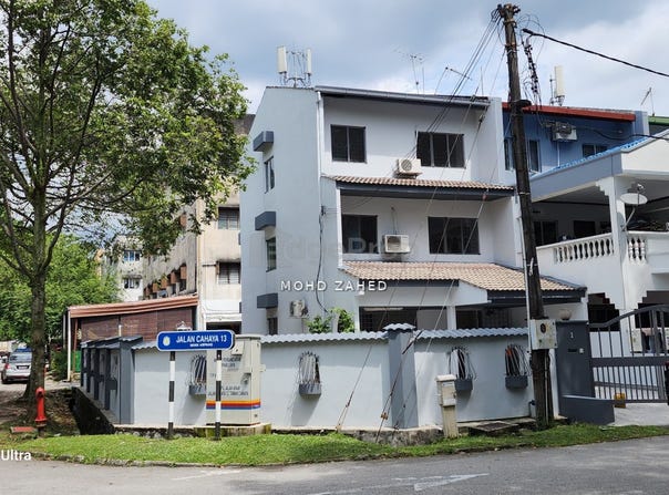 Jalan Cahaya, Ampang, Selangor 68000