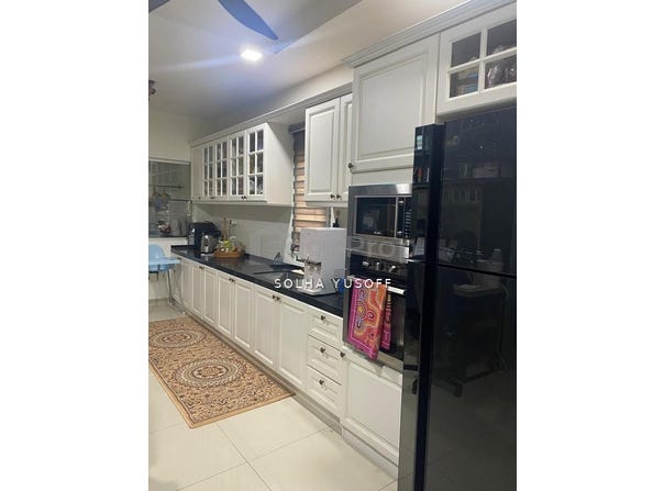 39, Jalan SP 3/3, Dengkil, Selangor 43900