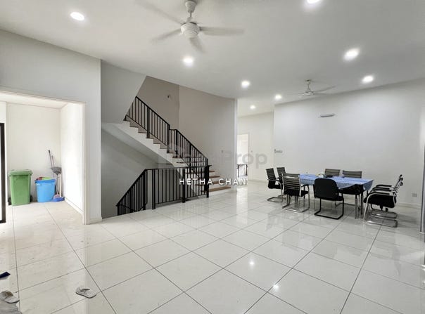 Bandar Sungai Long, Kajang, Selangor 43500