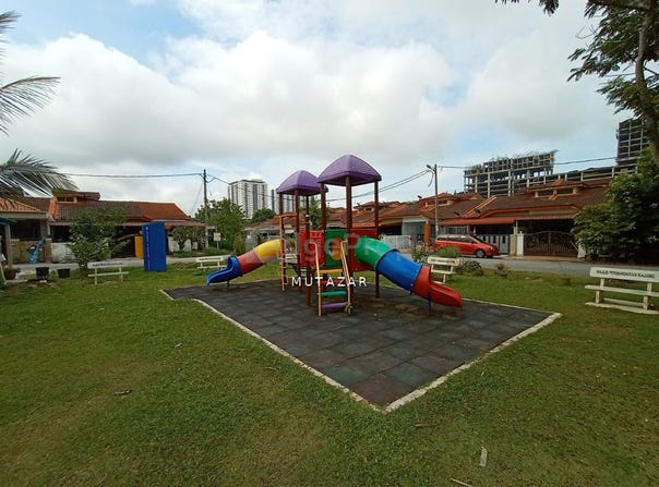 Jalan 1, Semenyih, Selangor 43500