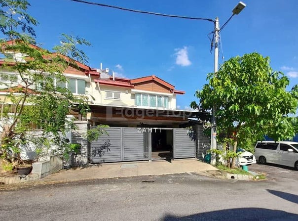 Taman Pinggiran, Off Jalan Lebuhraya Pinggiran, Batu Caves, Selangor 68100