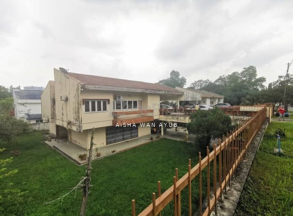 Off Jalan Padang Tembak, Kajang, Selangor 43200