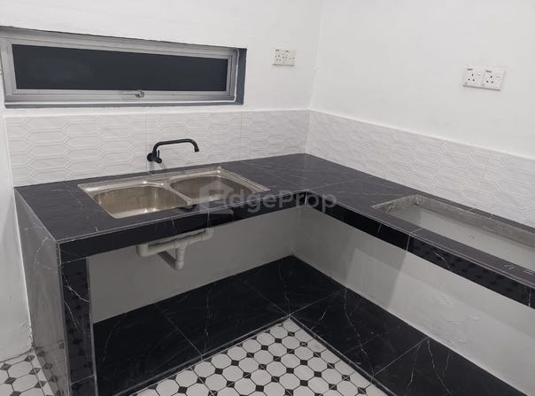 Seri Kembangan, Selangor 43300