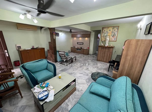 Jalan BK 2, Puchong, Selangor 47180