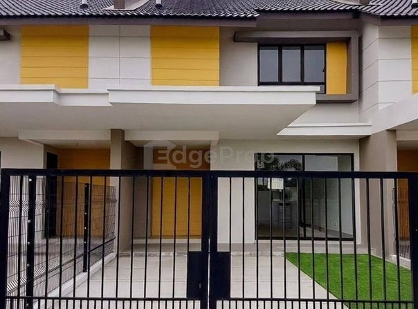 Persiaran Mahkota, Banting, Selangor 42700