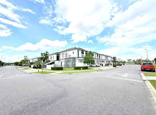 Lot 6232 Eco Grandeur, Persiaran Mokhtar Dahari, Bandar Puncak Alam, Selangor 42300