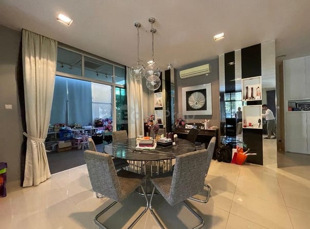 Jalan U2, Shah Alam, Selangor 40150