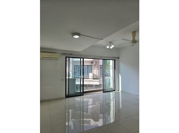 Bandar Utama, Kayu Ara, Selangor 47400