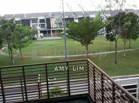 Jalan Puteri 6, Bandar Puteri Puchong, Selangor 47100