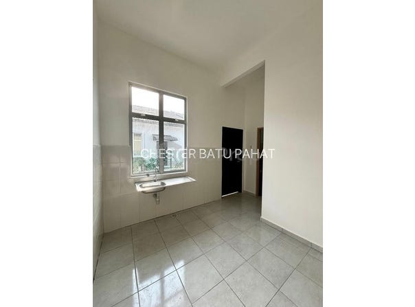 Jalan Melewar, Parit Raja, Johor 86400