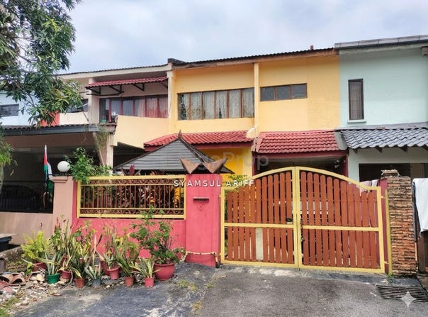 Jalan Cempaka, Ampang, Selangor 55100