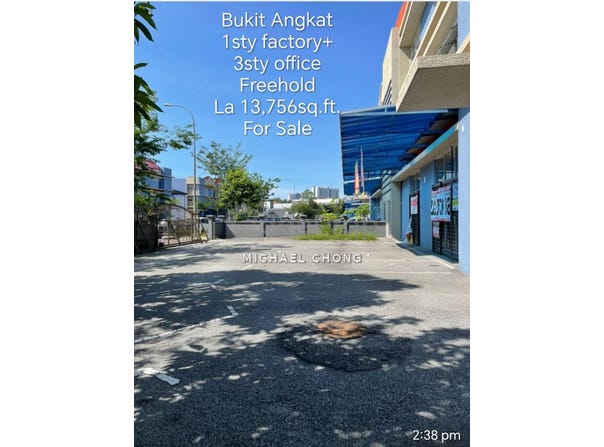 Jalan Dua Bukit Angkat, Kajang, Selangor 43000