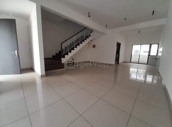 Jalan Ulek Mayang 4, Bandar Bukit Raja, Selangor 41200