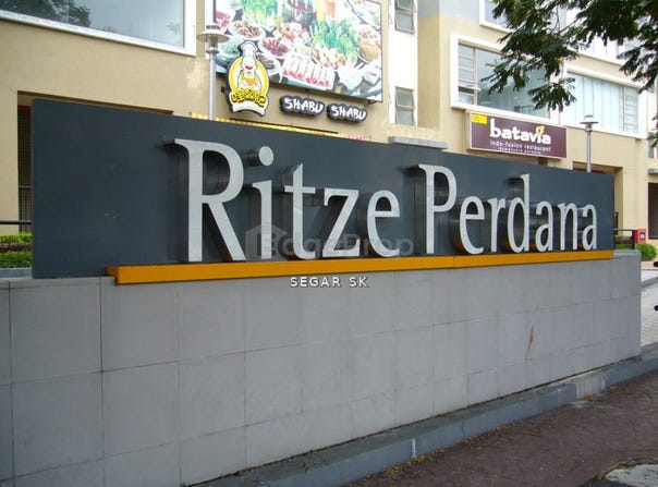 J, Damansara Perdana, Selangor 47820