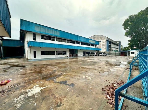 Jalan Cyber 2, Senai, Johor 81000