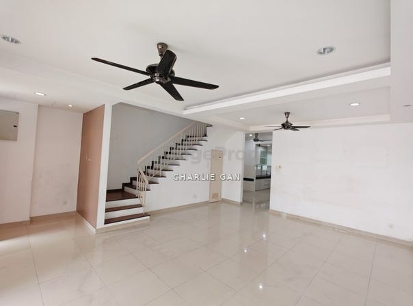 Jalan Kemuning Damai, Shah Alam, Selangor 40400