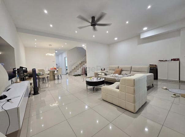 Jalan PU 1, Puchong, Selangor 47100