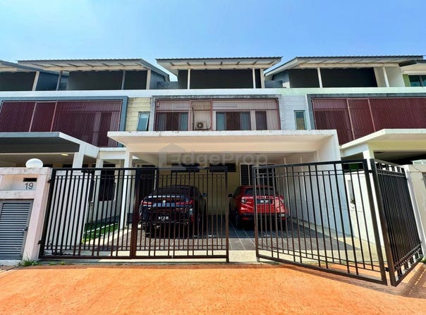 Jalan Elektron, Denai Alam, Selangor 40160