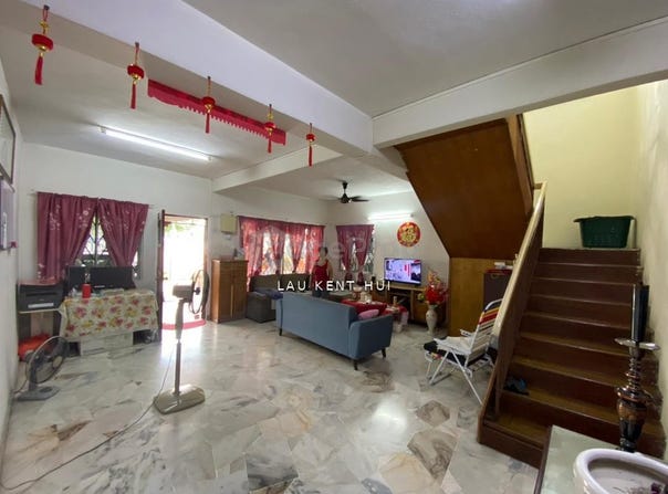 Jalan Bandar Puchong Jaya, Puchong, Selangor 47100