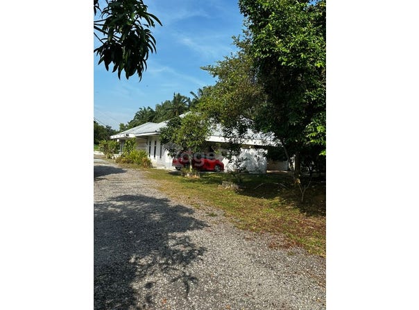Lorong Melor; Lorong Teratai; Jalan Stadium, Kuala Selangor, Selangor 45000