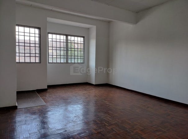Seri Kembangan, Selangor 43300