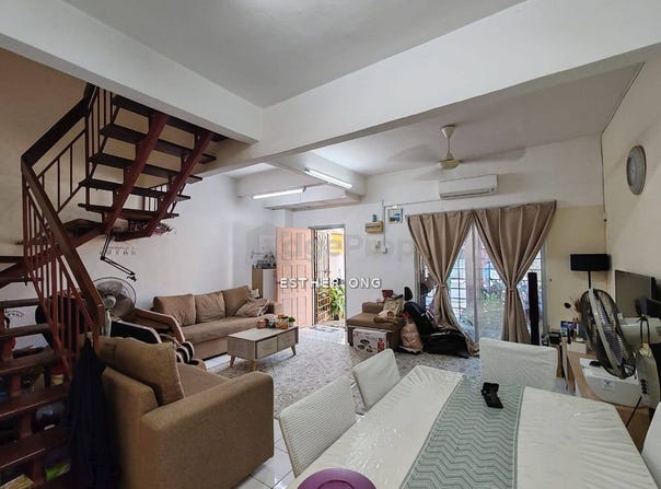 Jalan LEP 5/1, Seri Kembangan, Selangor 43300