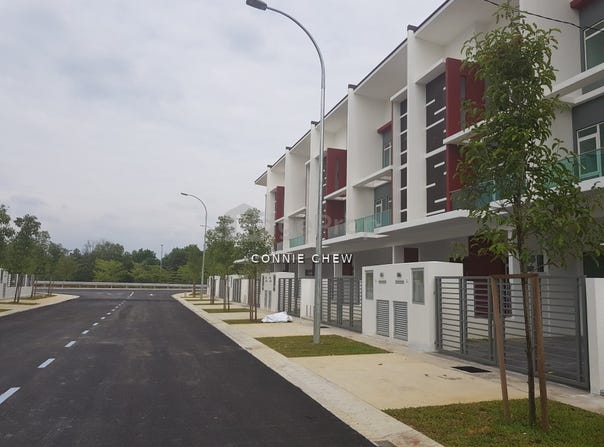 JALAN PERDANA, Puchong, Selangor 47100