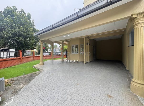 Jalan SS1, Petaling Jaya, Selangor 47300