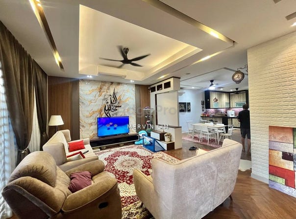 Jalan Warisan Mulia 4/1, Kota Warisan, Sepang, Selangor 43900