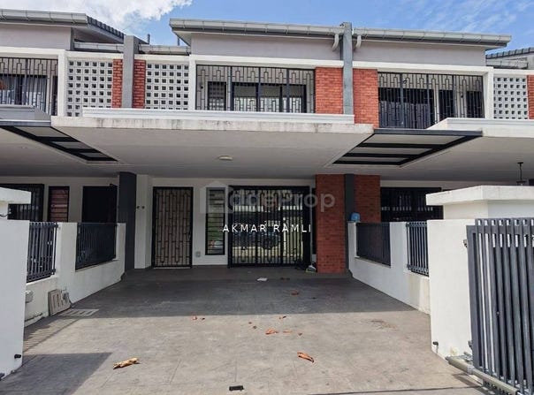Persiaran Elmina, Sungai Buloh, Selangor 40160