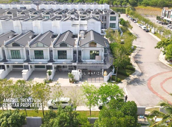 Lebuh Bukit Puchong, Puchong, Selangor 47100