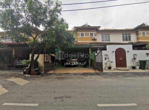 Jalan Emas, Sepang, Selangor 43800
