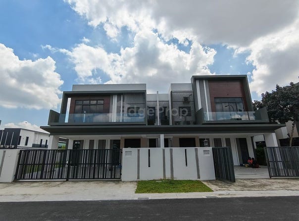 Persiaran Sutera Danga, Johor Bahru, Johor 81200