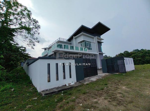 Jalan Kampung Sungai Merab, Kajang, Selangor 43000