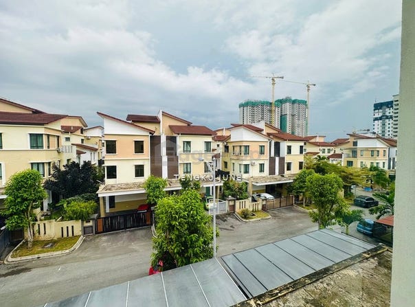 Tropikal 2, Kajang, Selangor 43000