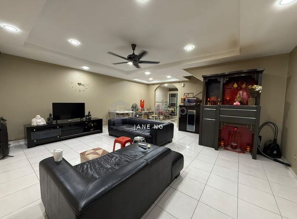 Jalan Suria, Kajang, Selangor 43000