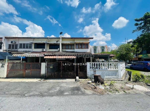Jalan Cempaka, Ampang, Selangor 55100