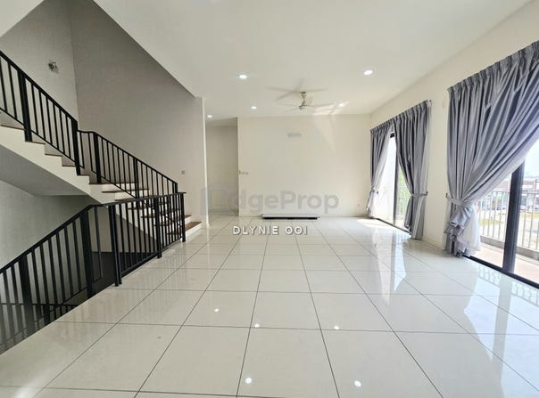 Bandar Sungai Long, Kajang, Selangor 43500