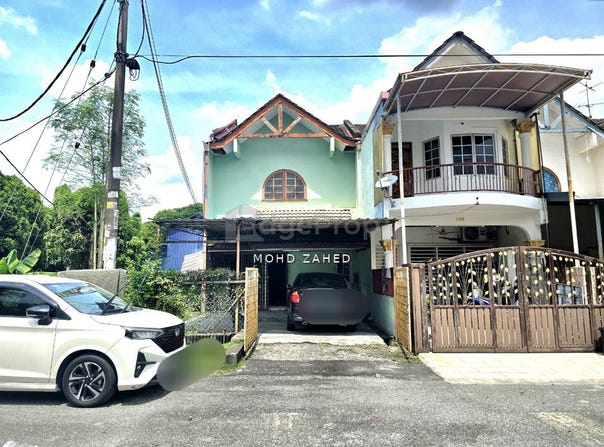 Jalan Dagang 1/7, Ampang, Selangor 68000